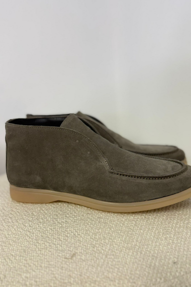 Scarpa alta camoscio