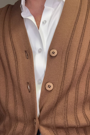 Cardigan con trama
